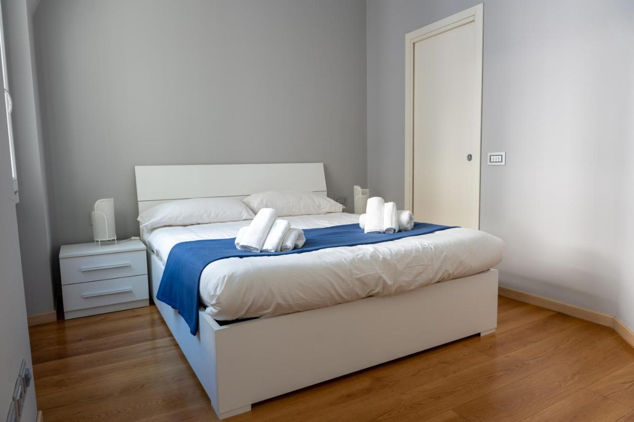 5 Min Duomo Luxury Home In Brera Design District Milano Ngoại thất bức ảnh