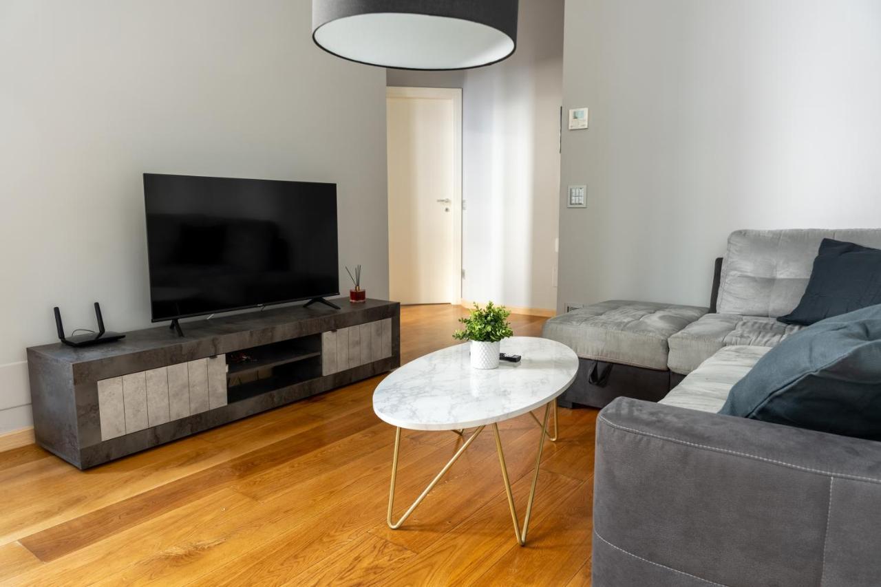 5 Min Duomo Luxury Home In Brera Design District Milano Ngoại thất bức ảnh